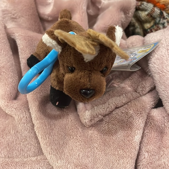 Ganz Webkinz Kinz Klip Clip Reindeer Holiday Mini Plush Stuffed New w/Tag Code - Picture 3 of 6